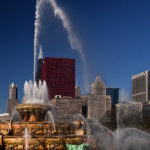 Buckingham Fountain red bldg Chicago 2010-OPP
